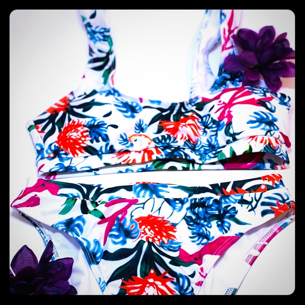 New Floral Bikini 👙
